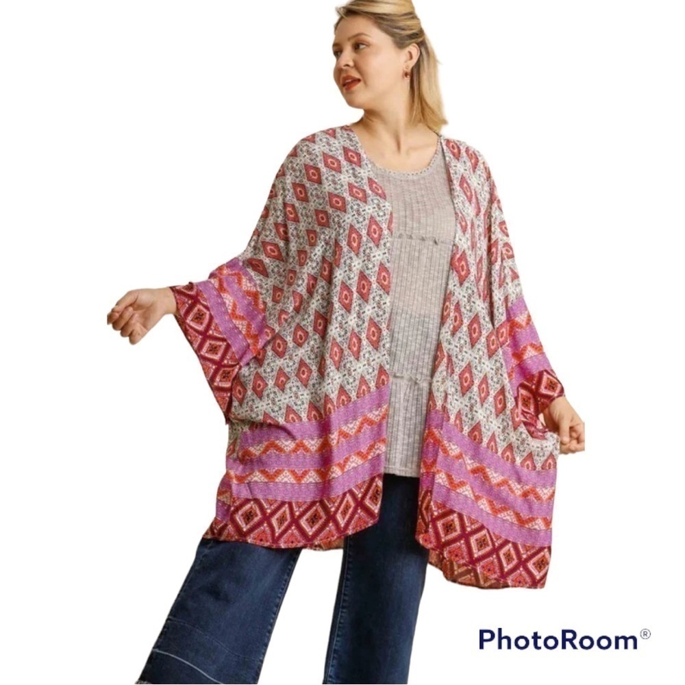 Umgee Artsy Pink White Diamond Pattern Casual elegant carefree kimono